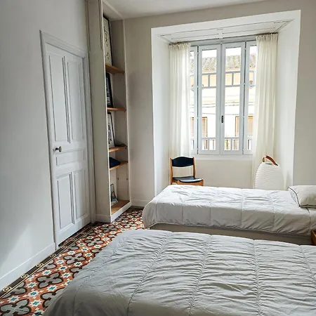 Centre Ville, 4 Personnes, Parking Gratuit * Περπινιάν