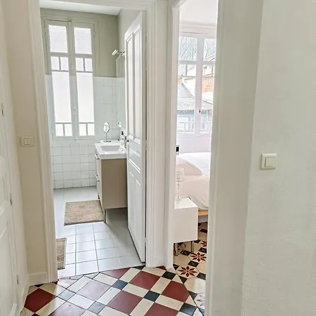 Centre Ville, 4 Personnes, Parking Gratuit Σπίτι διακοπών *