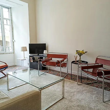 Hébergement de vacances Centre Ville, 4 Personnes, Parking Gratuit