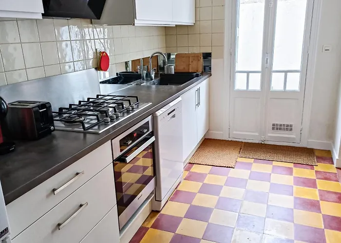 Centre Ville, 4 Personnes, Parking Gratuit * Περπινιάν